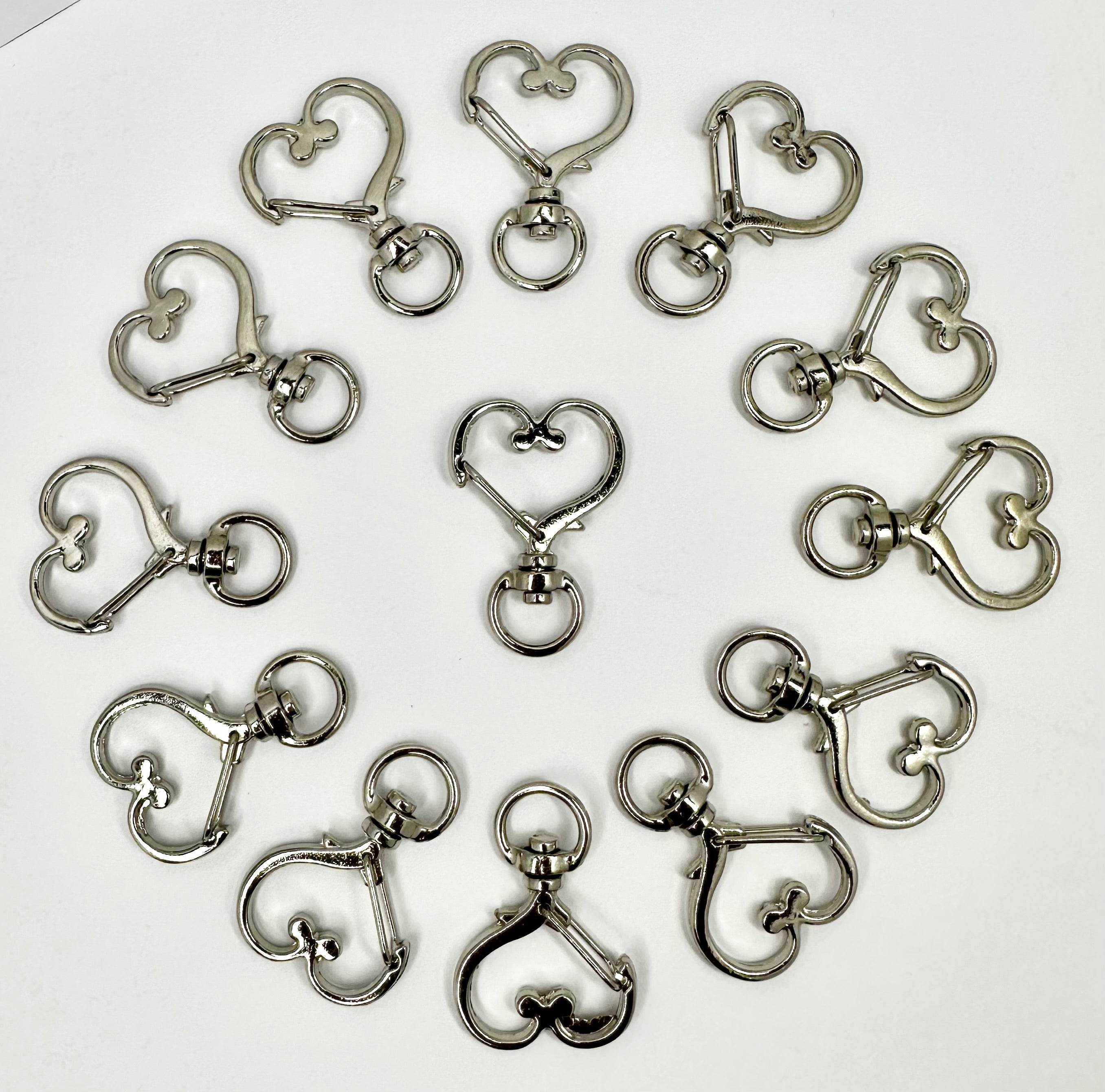 Heart Metal Keyrings - 20 pcs