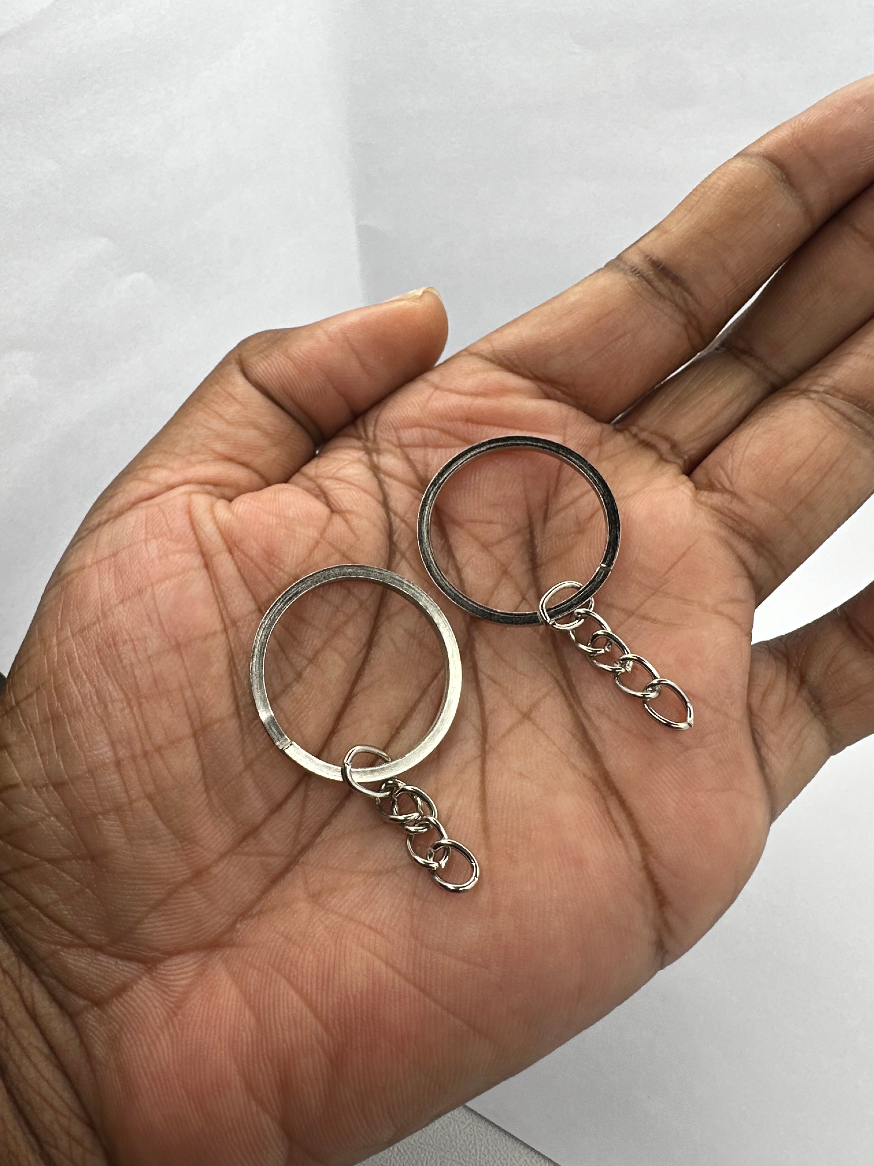 Round Keyrings - 25 pcs
